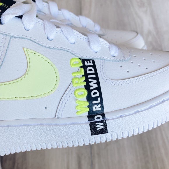 nike air force 1 low - Picture 2 of 6